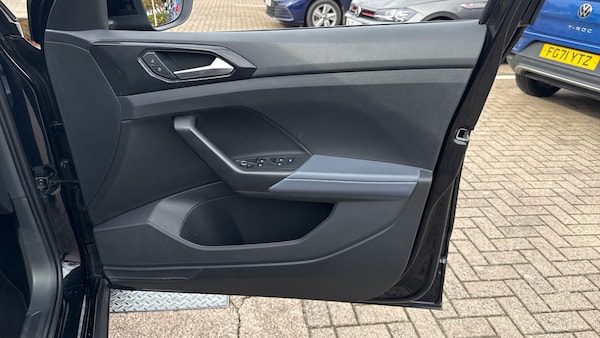 Used Volkswagen T-Cross 2024 for sale - 76114215: Photo 19