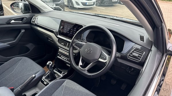 Used Volkswagen T-Cross 2024 for sale - 76114215: Photo 6