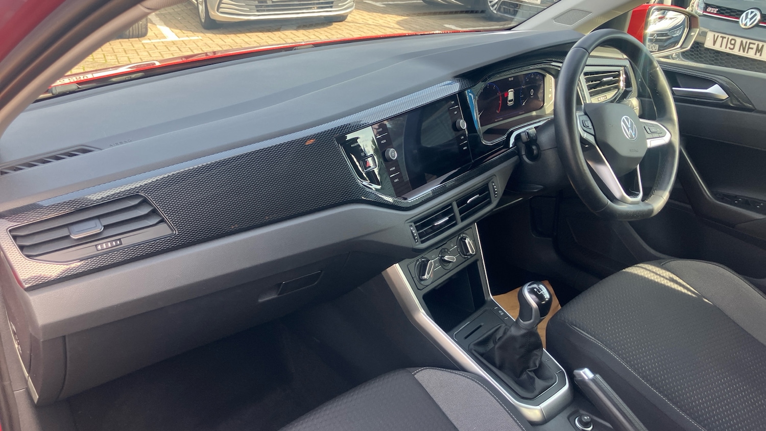 Used Volkswagen Polo 2022 for sale - 76065934: Photo 2