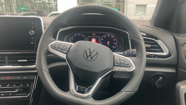 Used Volkswagen T-Roc 2025 for sale - 76063699: Photo 10