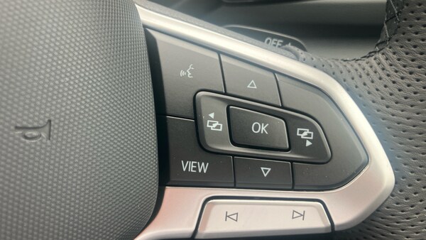 Used Volkswagen T-Roc 2025 for sale - 76063699: Photo 18