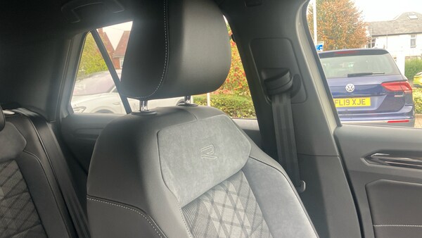 Used Volkswagen T-Roc 2025 for sale - 76063699: Photo 21
