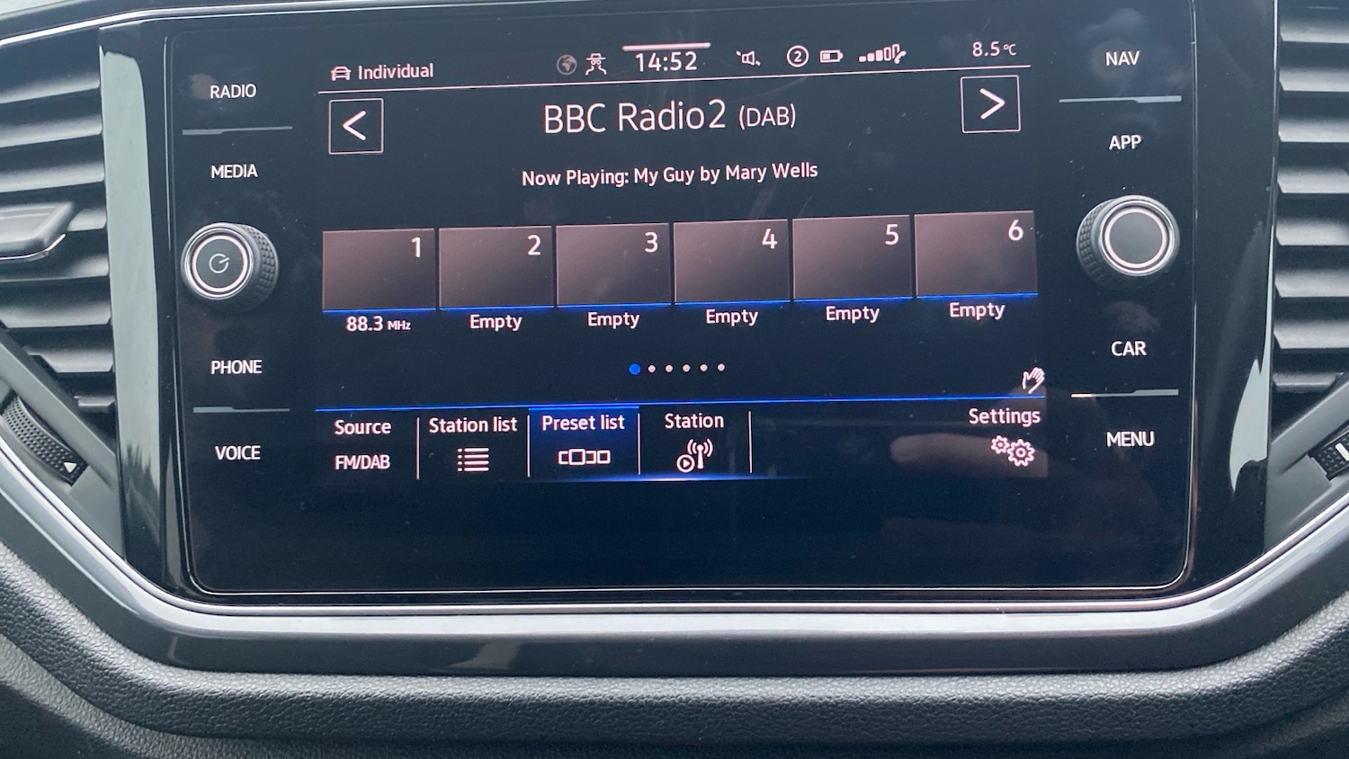 Used Volkswagen T-Roc 2021 for sale - 77350313: Photo 35