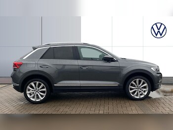 Used Volkswagen T-Roc 2021 for sale - 77350313: Photo