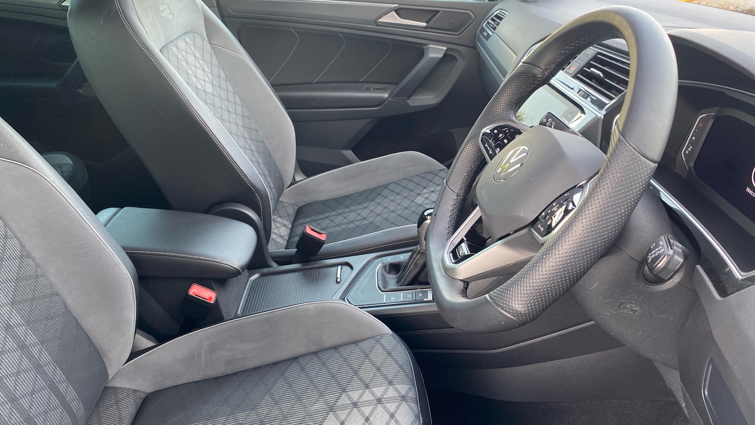 Used Volkswagen Tiguan 2022 for sale - 77997478: Photo 15