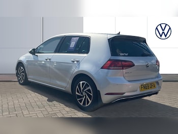 Used Volkswagen Golf 2019 for sale - 75764364: Photo