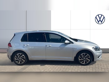 Used Volkswagen Golf 2019 for sale - 75764364: Photo
