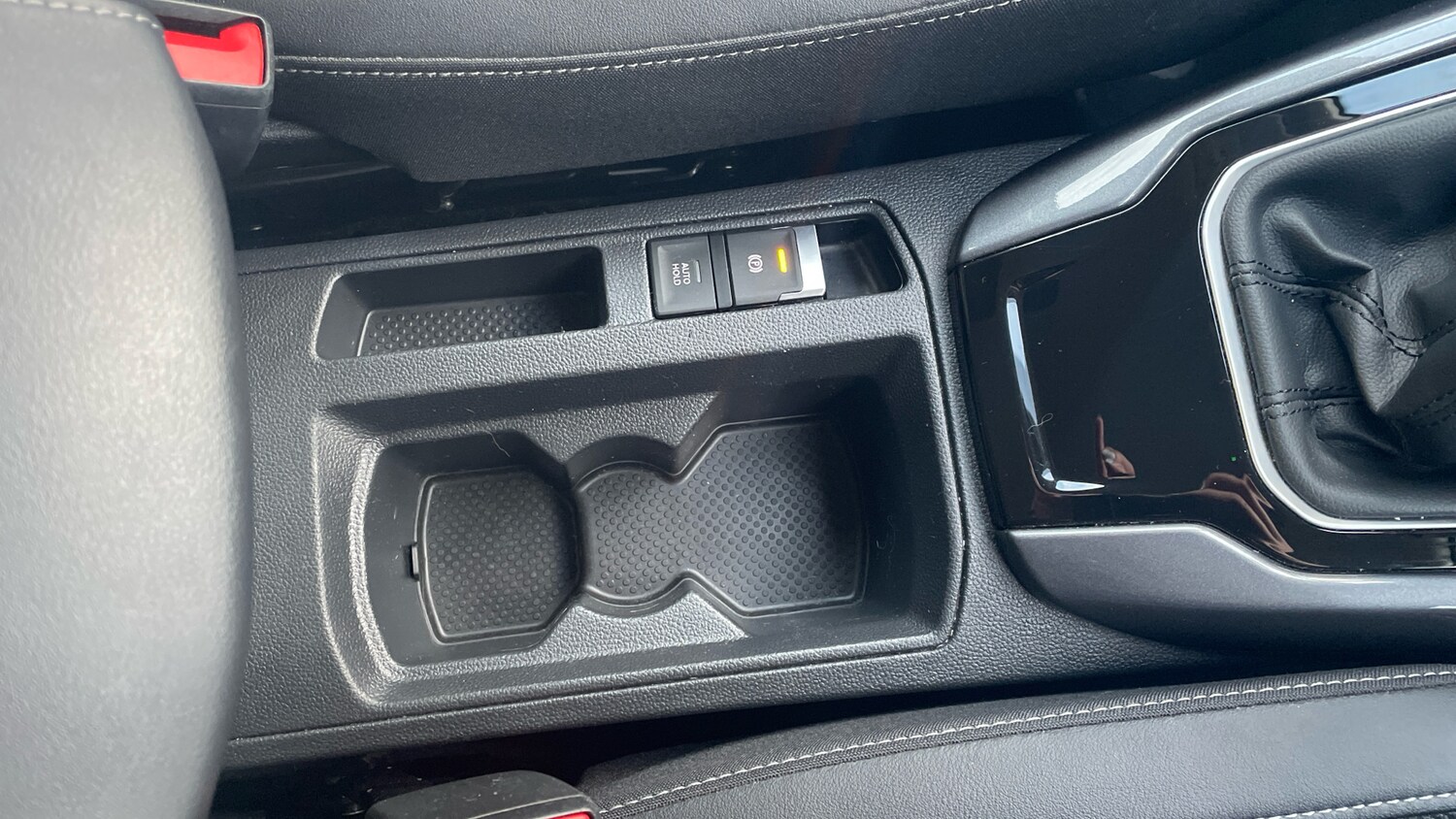 Used Volkswagen T-Roc 2023 for sale - 76627773: Photo 23