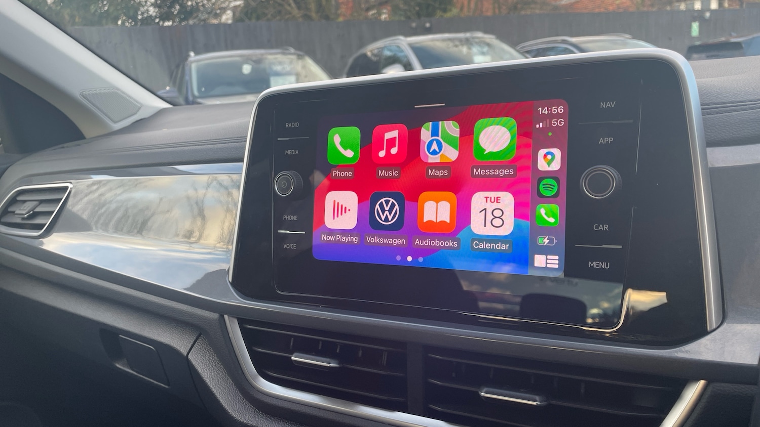 Used Volkswagen T-Roc 2023 for sale - 76627773: Photo 29