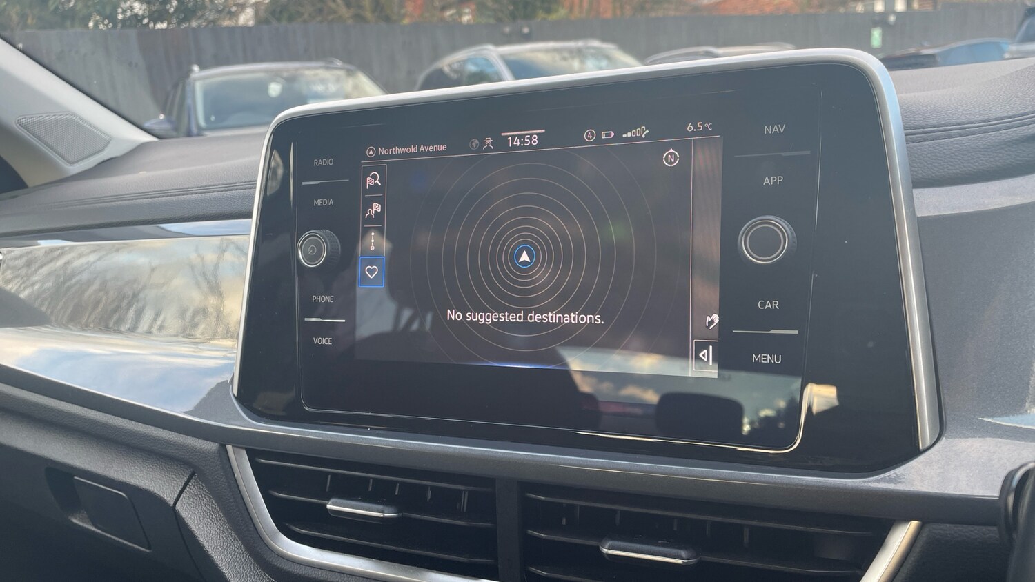 Used Volkswagen T-Roc 2023 for sale - 76627773: Photo 31