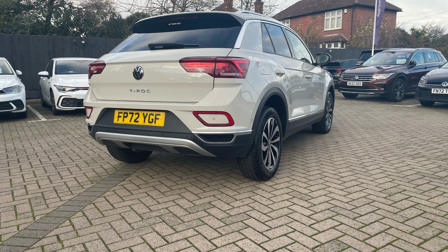 Used Volkswagen T-Roc 2023 for sale - 76627773: Photo 41