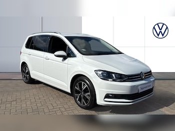 Used Volkswagen Touran 2022 for sale - 75626524: Photo