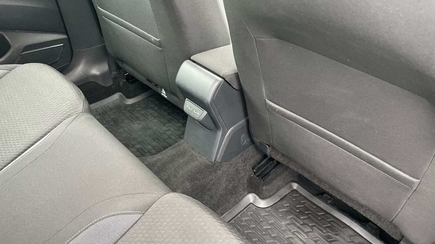 Used Volkswagen Polo 2023 for sale - 77567593: Photo 40