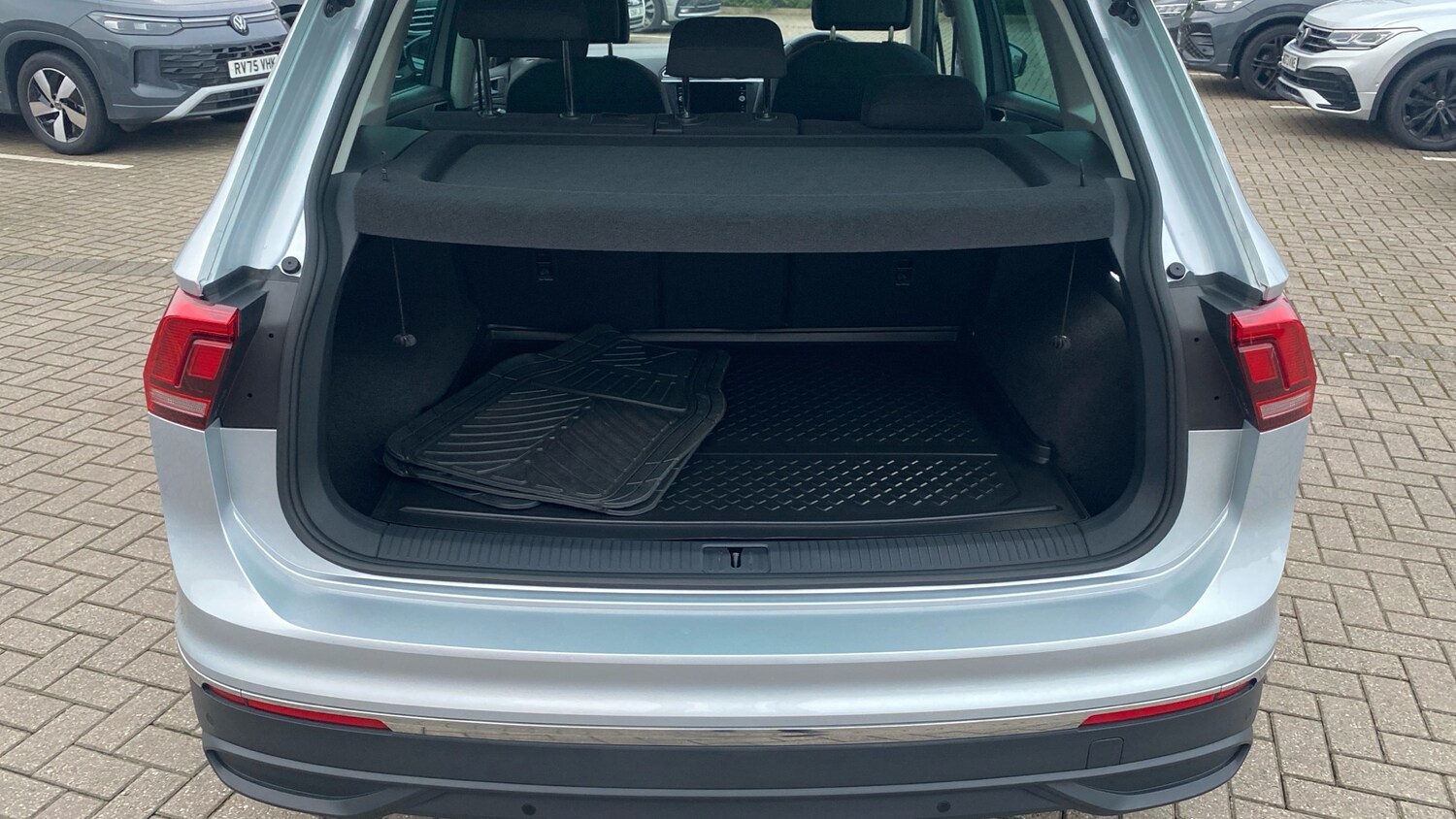 Used Volkswagen Tiguan 2023 for sale - 77917154: Photo 20