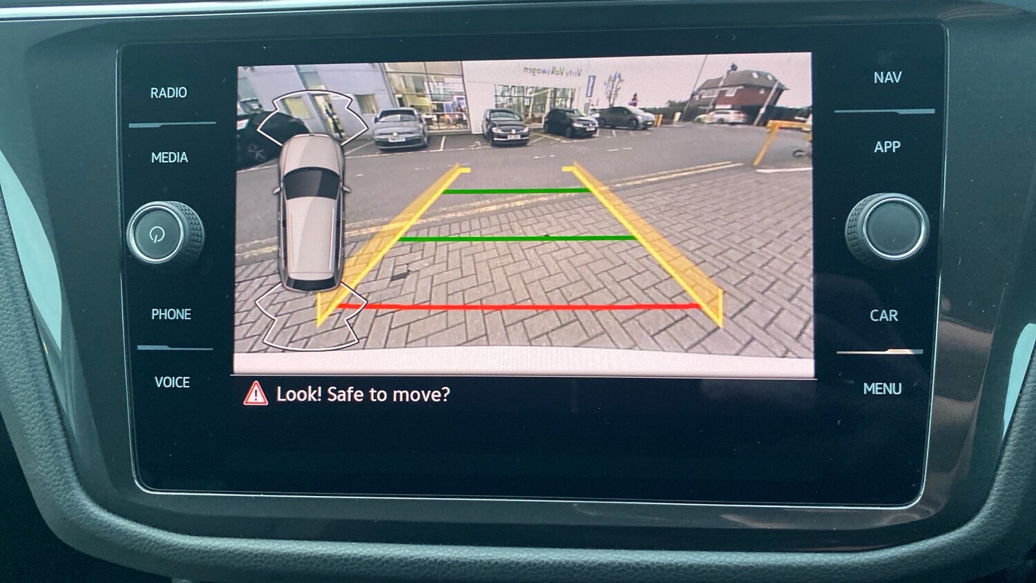 Used Volkswagen Tiguan 2023 for sale - 77917154: Photo 22