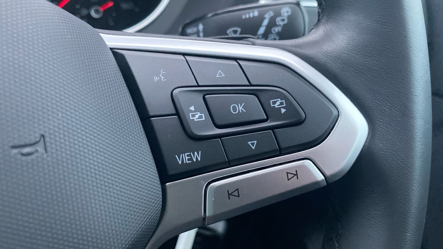 Used Volkswagen Tiguan 2023 for sale - 77917154: Photo 35