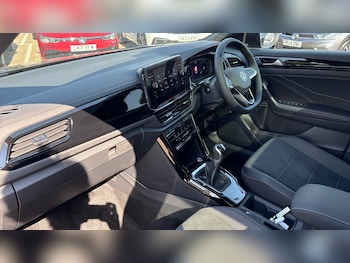 Used Volkswagen T-Roc 2026 for sale - 79045354: Photo