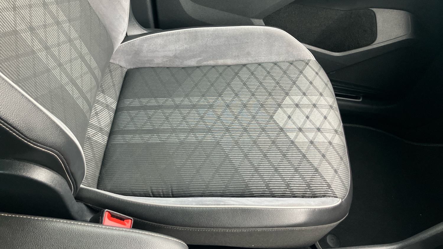 Used Volkswagen Tiguan 2023 for sale - 77005802: Photo 26