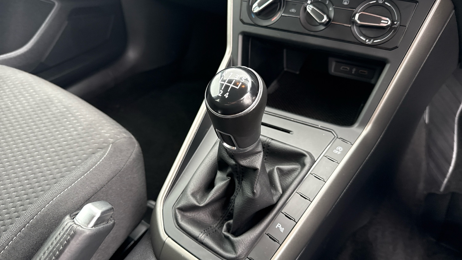 Used Volkswagen Polo 2021 for sale - 77918489: Photo 14