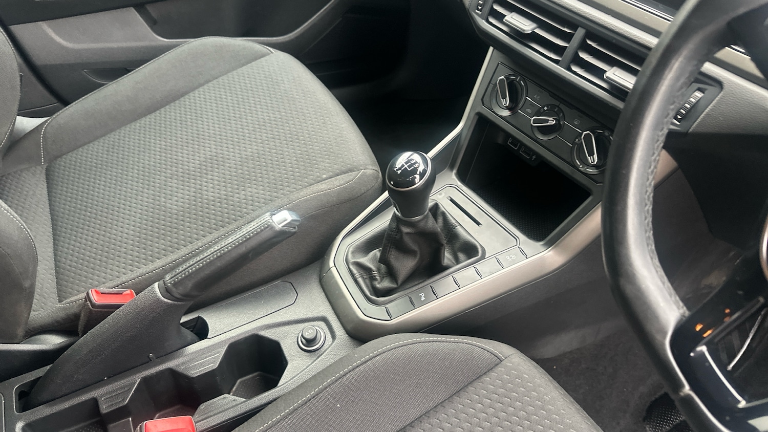 Used Volkswagen Polo 2020 for sale - 76693243: Photo 14