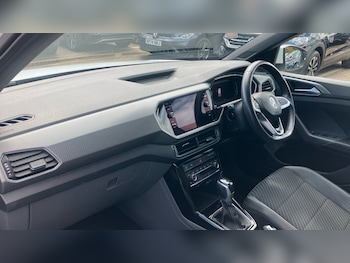 Used Volkswagen T-Cross 2020 for sale - 75724934: Photo