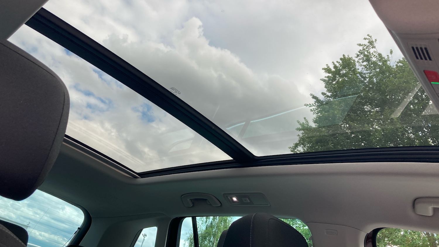 Used Volkswagen Tiguan 2022 for sale - 77406817: Photo 36