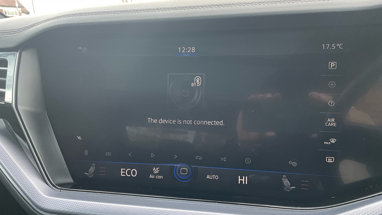 Used Volkswagen Touareg 2018 for sale - 76477801: Photo 21