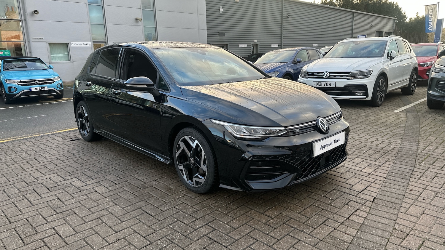 Used Volkswagen Golf 2024 for sale - 77013672: Photo 26