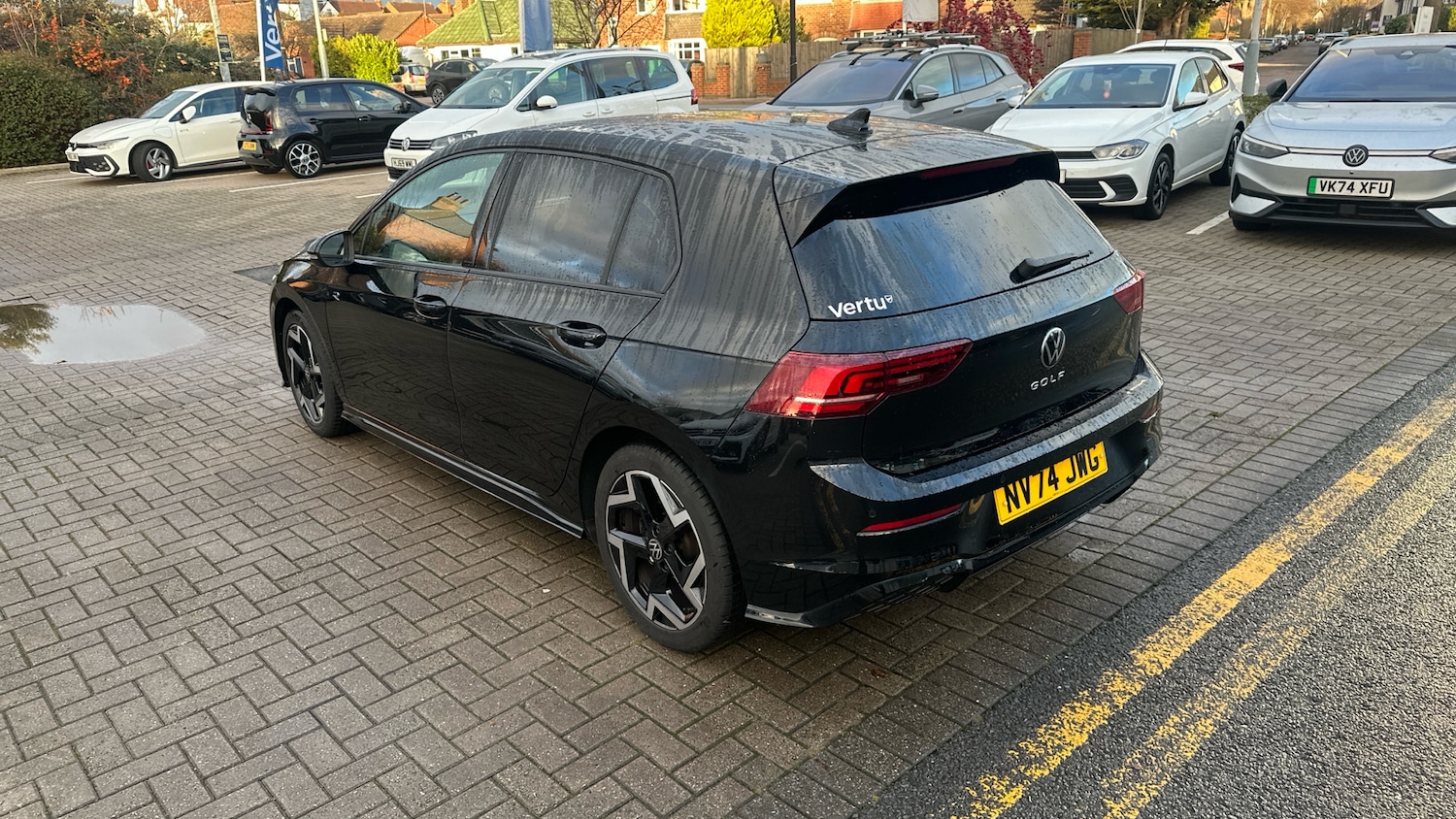 Used Volkswagen Golf 2024 for sale - 77013672: Photo 29