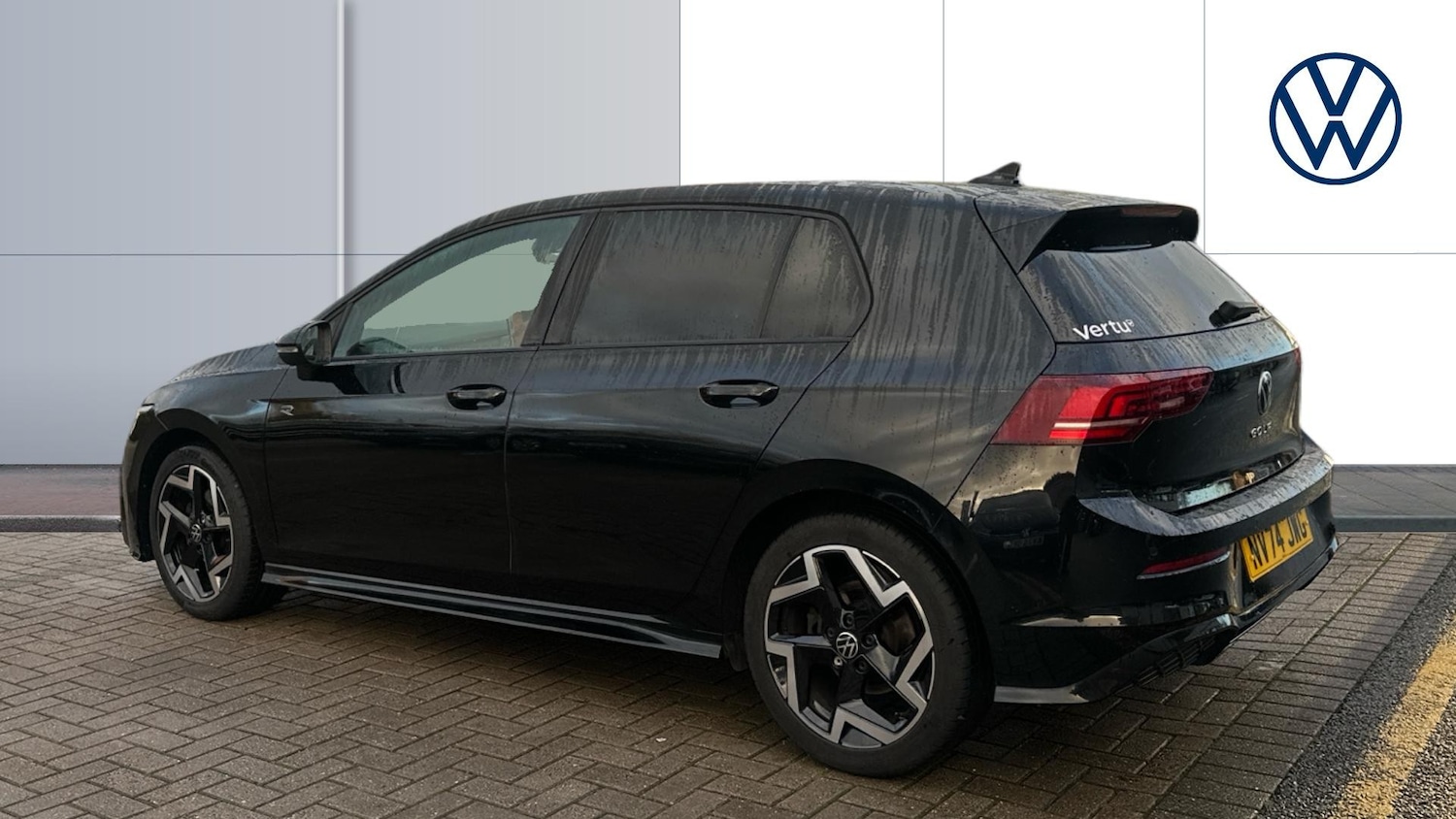 Used Volkswagen Golf 2024 for sale - 77013672: Photo 3