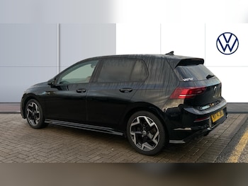 Used Volkswagen Golf 2024 for sale - 77013672: Photo