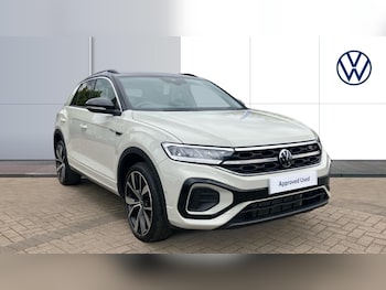 Used Volkswagen T-Roc 2023 for sale - 75555990: Photo