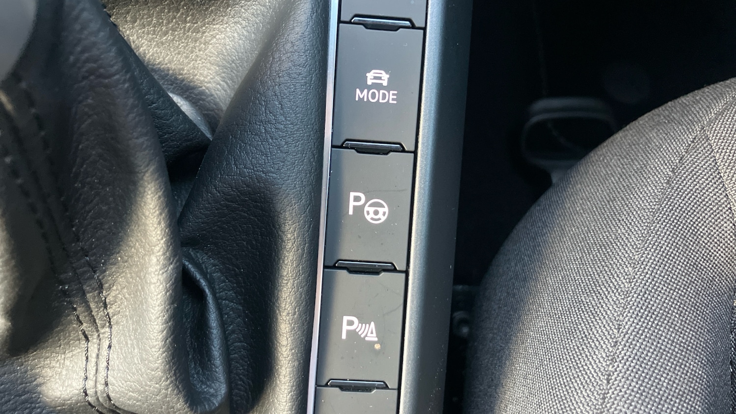 Used Volkswagen Taigo 2022 for sale - 76707125: Photo 28