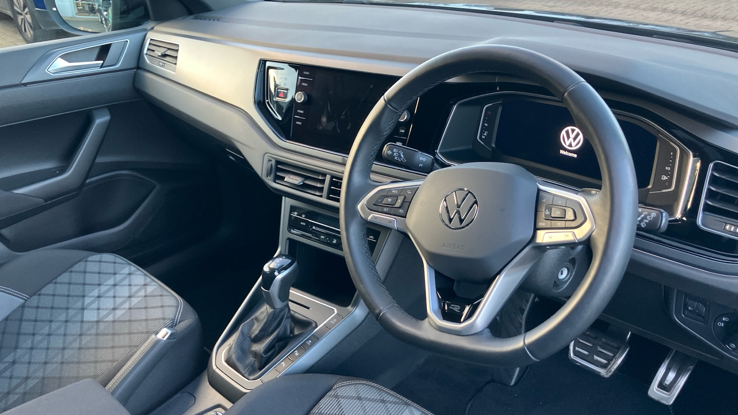 Used Volkswagen Taigo 2022 for sale - 76707125: Photo 6