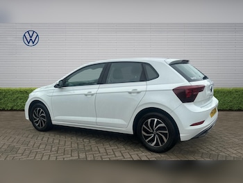 Used Volkswagen Polo 2024 for sale - 78521283: Photo