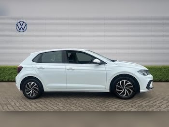 Used Volkswagen Polo 2024 for sale - 78521283: Photo