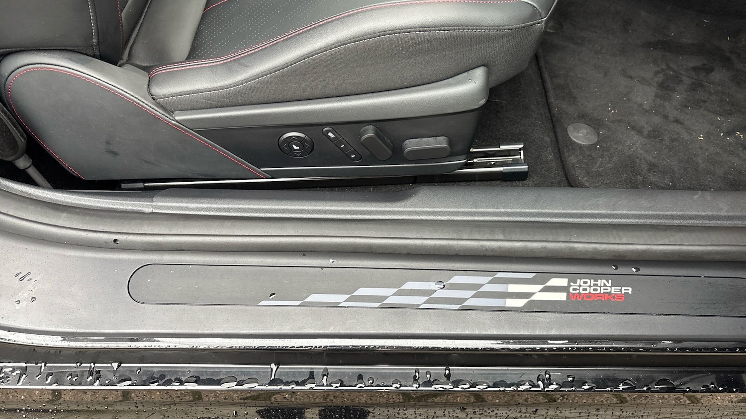 Used MINI Cooper 2024 for sale - 77363949: Photo 37