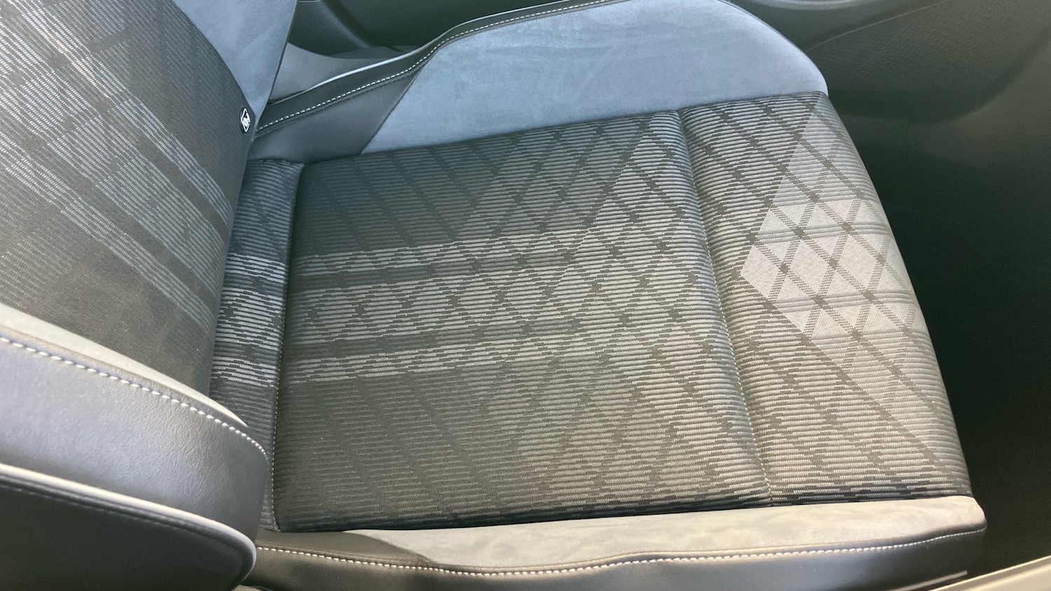 Used Volkswagen Golf 2022 for sale - 76611569: Photo 25