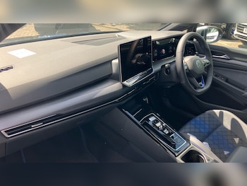 Used Volkswagen Golf 2025 for sale - 78657039: Photo