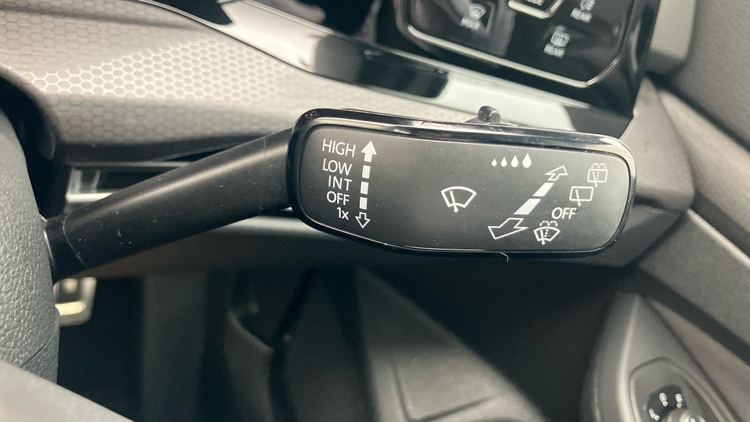 Used Volkswagen Golf 2023 for sale - 76477800: Photo 25