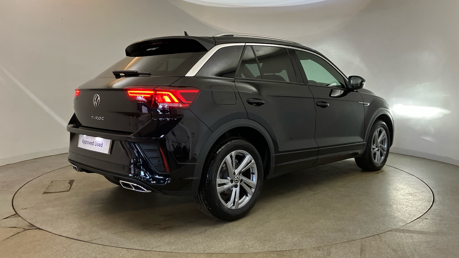 Used Volkswagen T-Roc 2025 for sale - 76818709: Photo 35