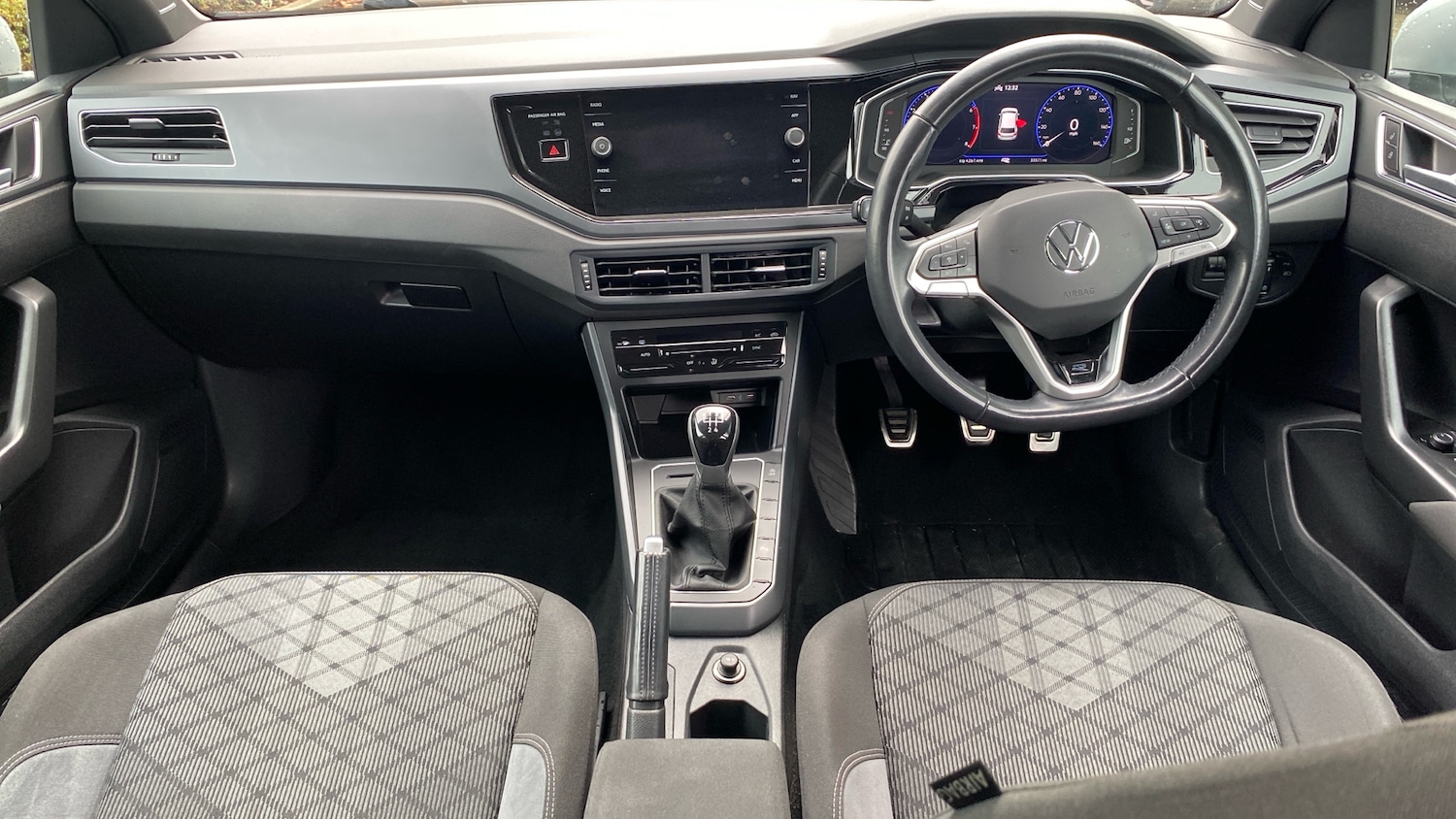 Used Volkswagen Polo 2022 for sale - 76352937: Photo 9