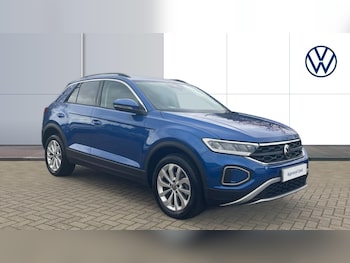 Used Volkswagen T-Roc 2025 for sale - 76477802: Photo