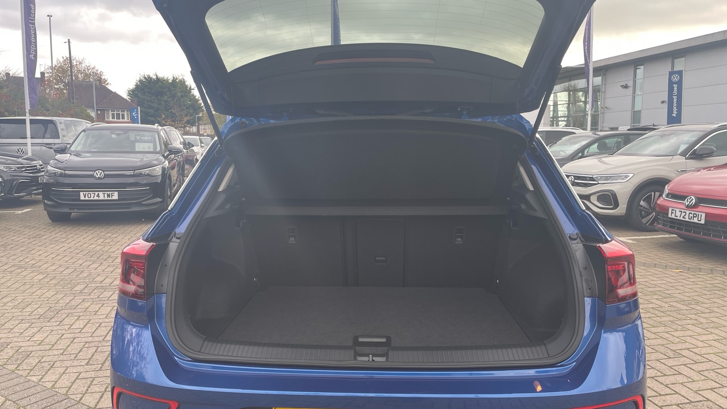 Used Volkswagen T-Roc 2025 for sale - 76477802: Photo 20