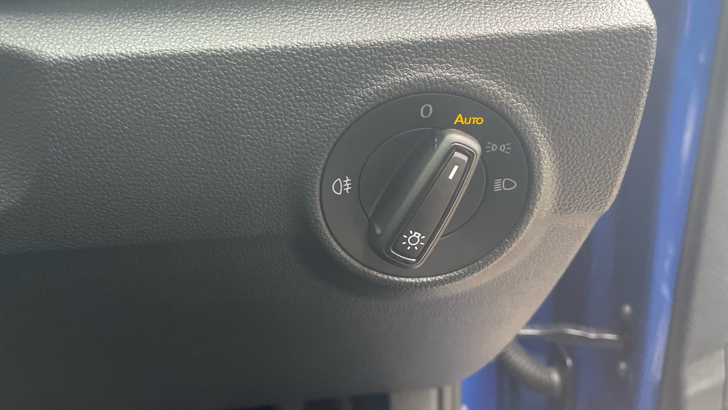 Used Volkswagen T-Roc 2025 for sale - 76477802: Photo 32