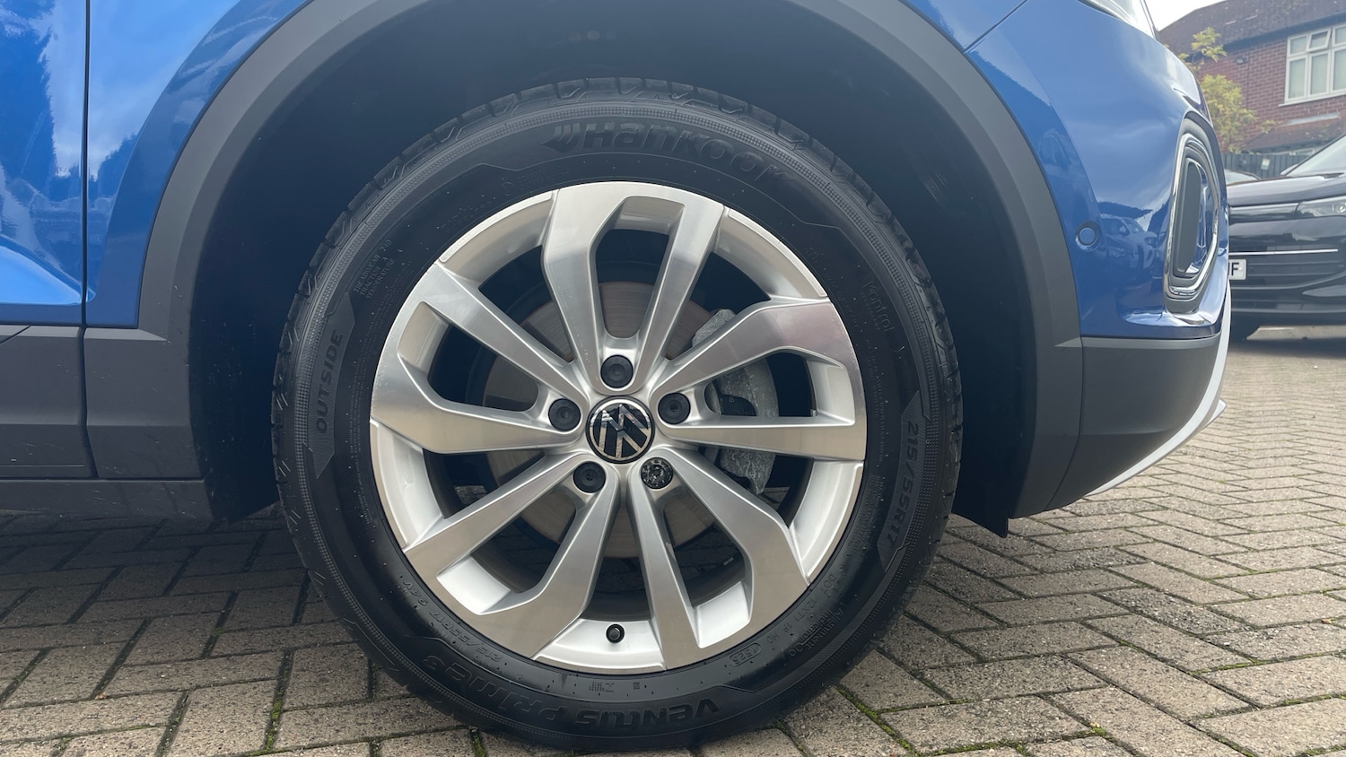 Used Volkswagen T-Roc 2025 for sale - 76477802: Photo 5