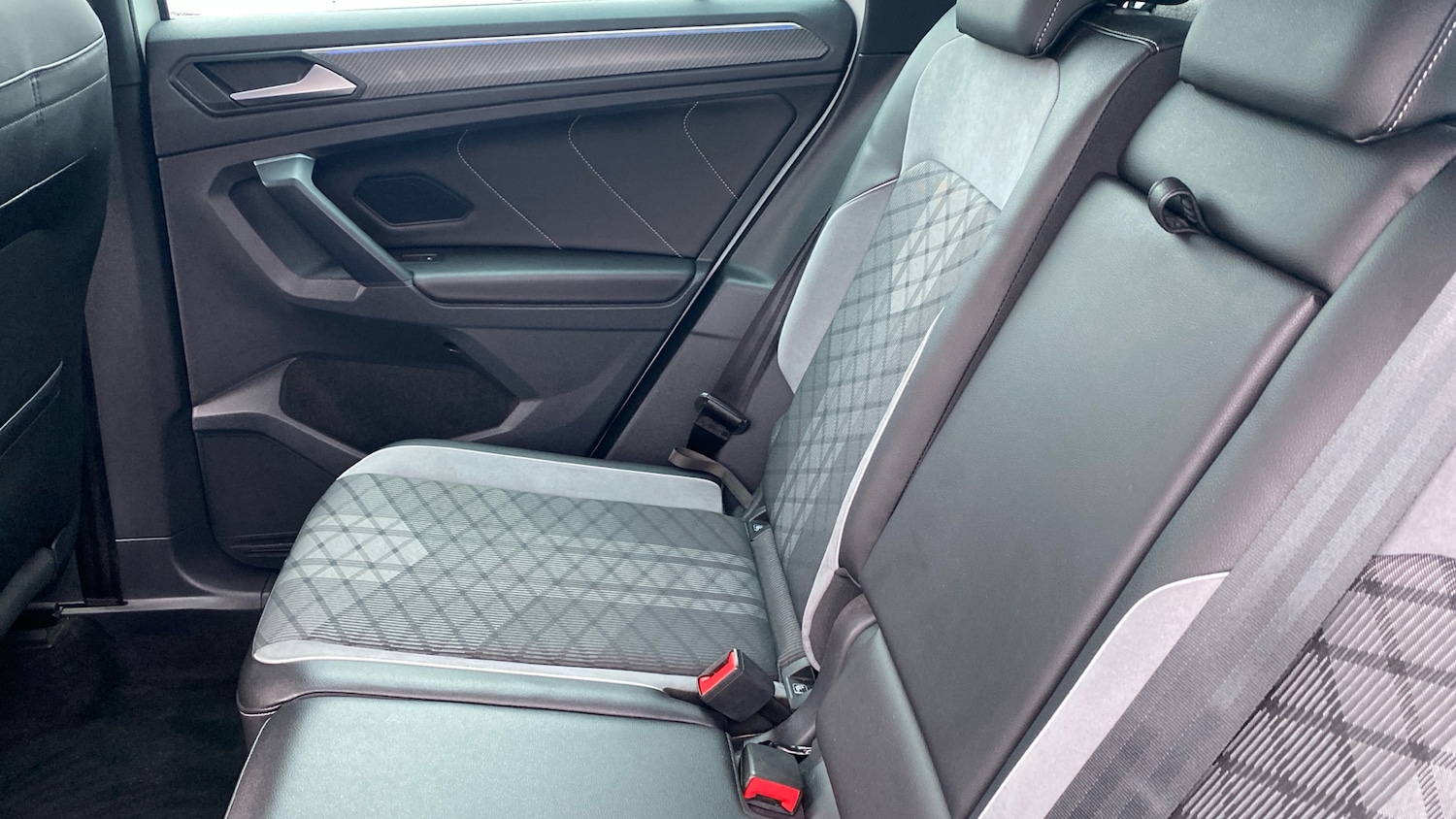 Used Volkswagen Tiguan 2022 for sale - 77746534: Photo 16