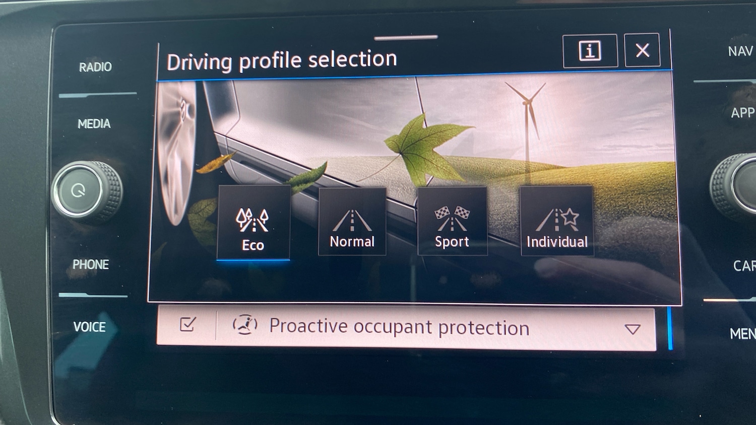 Used Volkswagen Tiguan 2022 for sale - 77746534: Photo 41