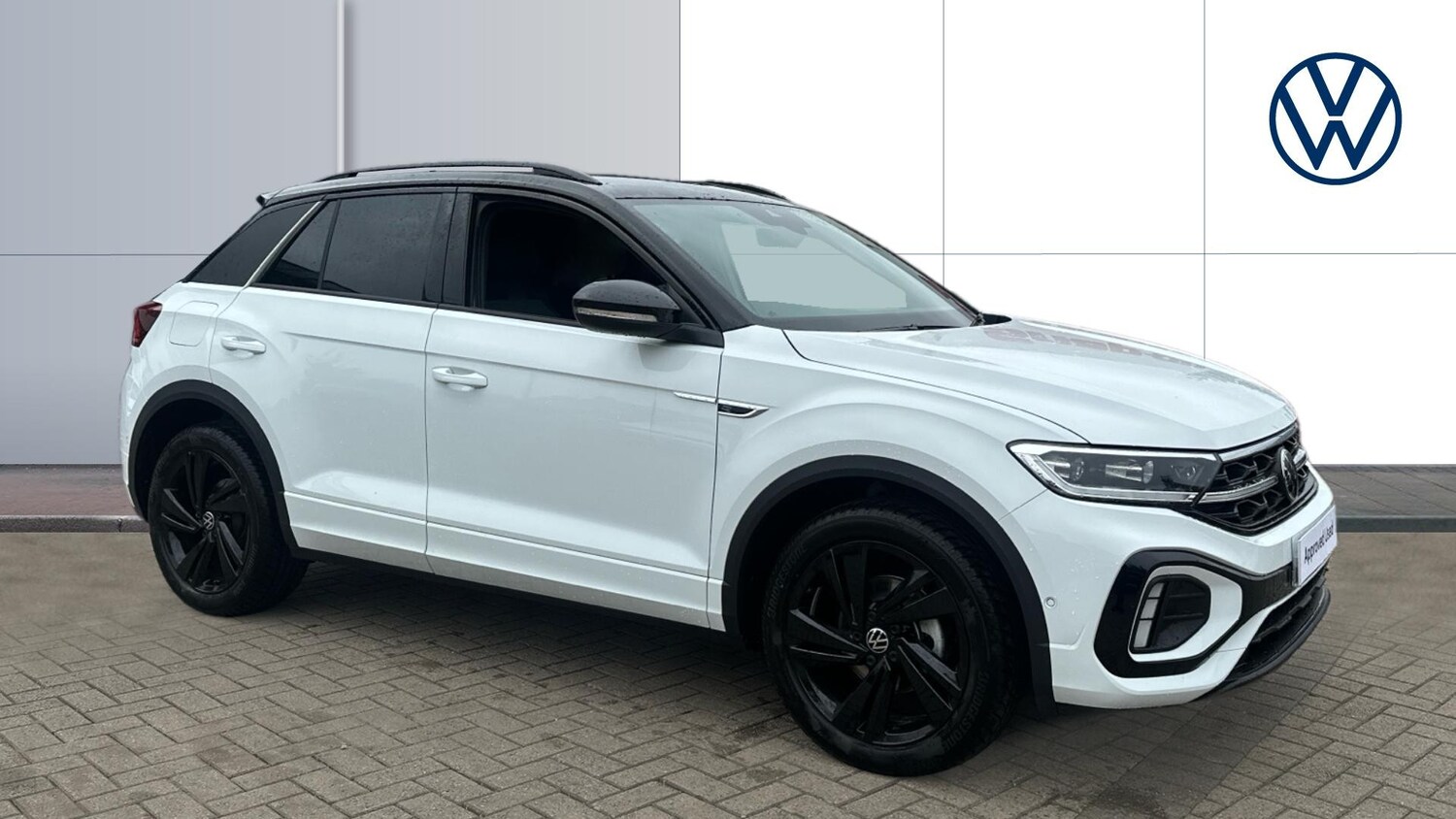 Used Volkswagen T-Roc 2025 for sale - 76253877: Photo 1