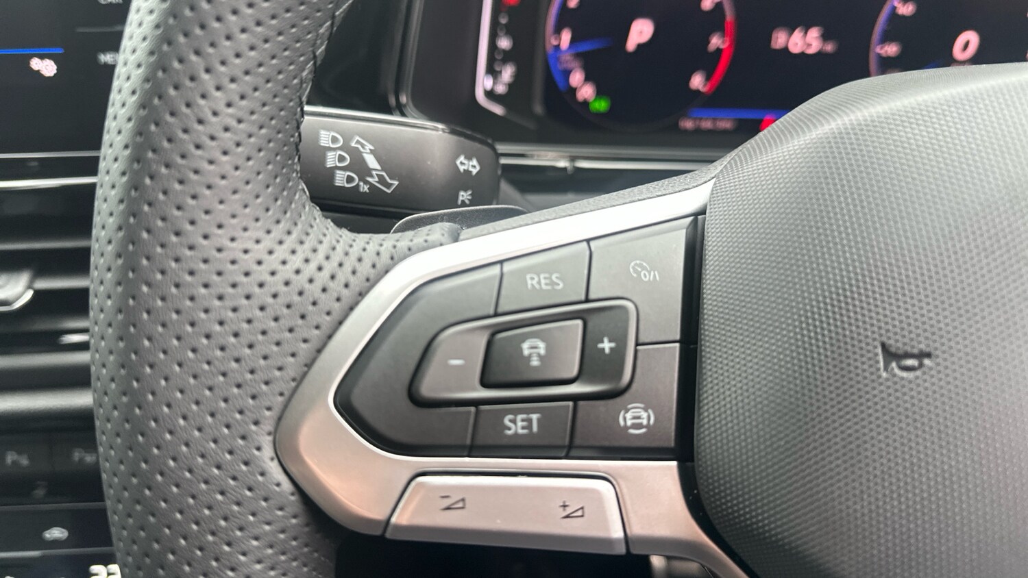 Used Volkswagen T-Roc 2025 for sale - 76253877: Photo 17